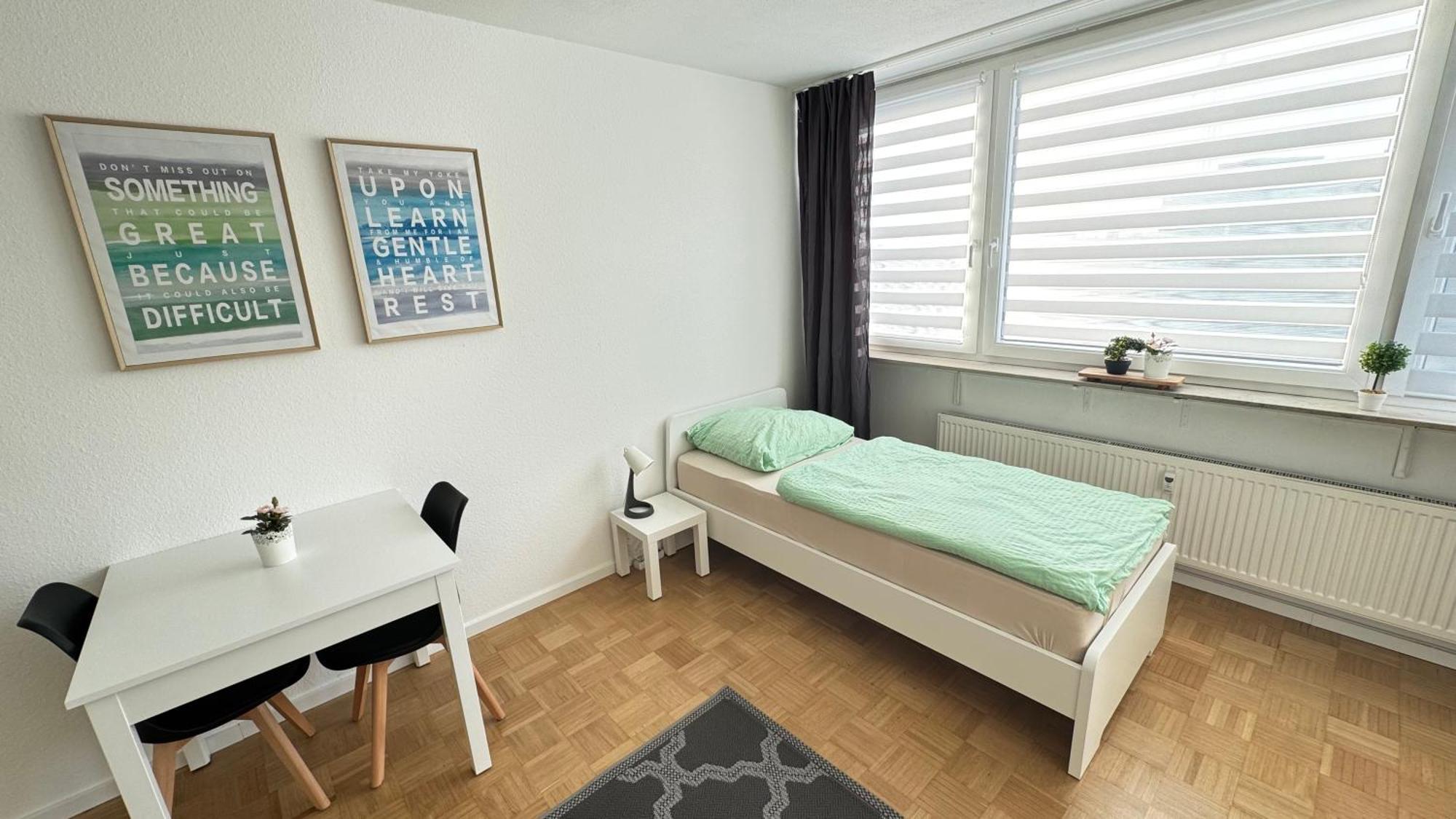 Monteur & Messezimmer Ratingen-Duesseldorf المظهر الخارجي الصورة